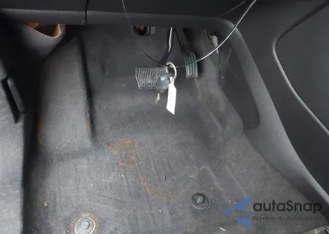 2014 Ford Escape Se z USA, uszkodzony, nr VIN 1FMCU0G9XEUD84273